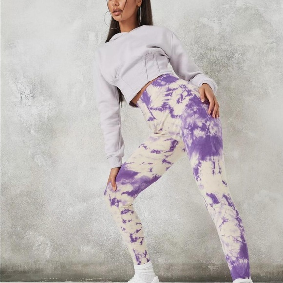 Tie Dye yoga pants !! Super comfortable and trendy - Picture 4 of 11